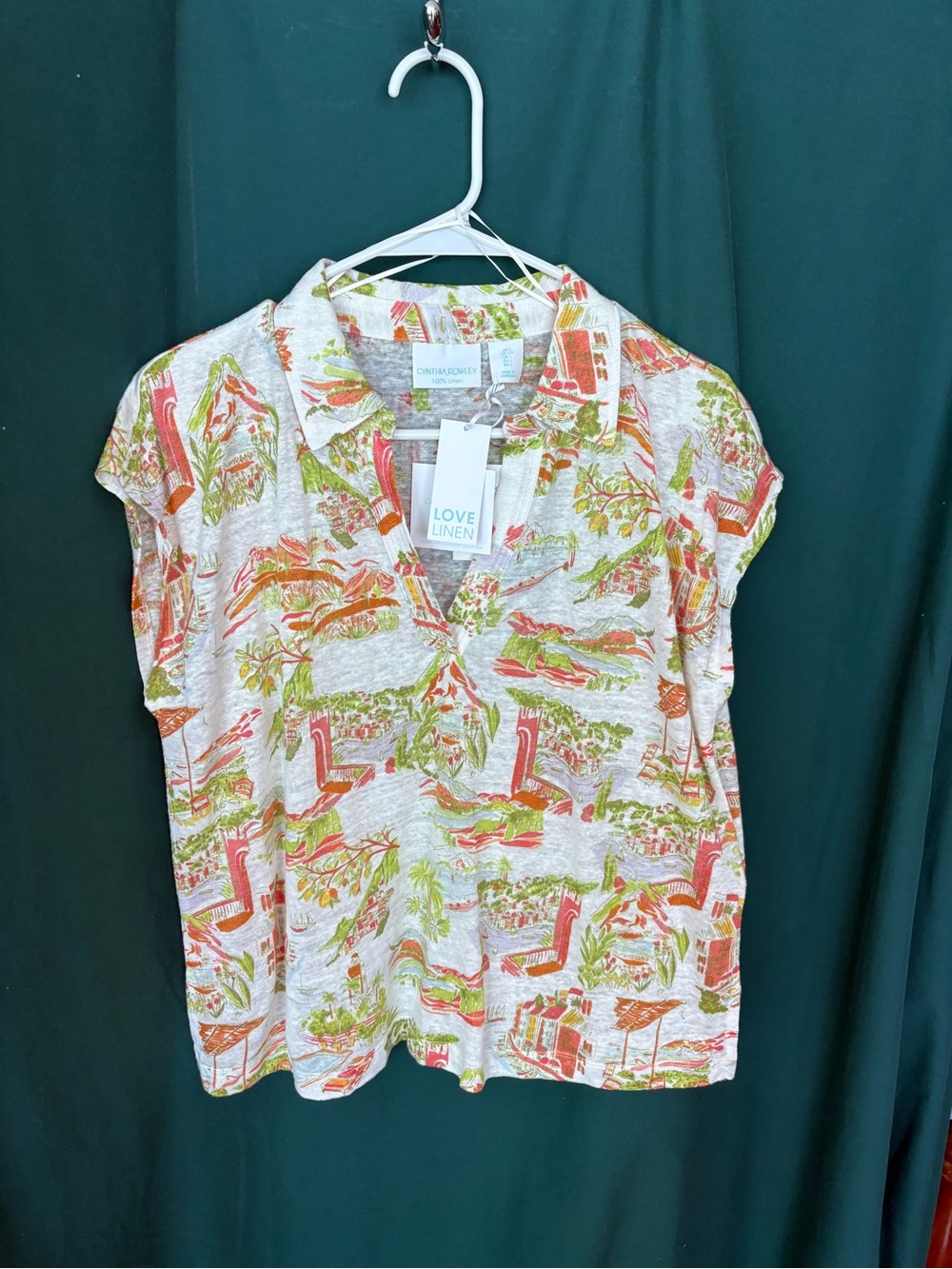 NEW Love Linen Short Sleeve V-Neck Top in Coral & Green